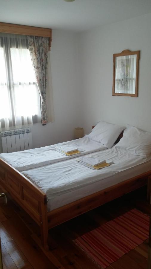 Vila Jelen Apartment *